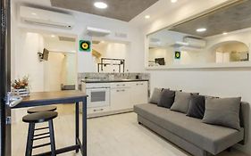 HOMECINEMA COZY APARTMENT - Navona